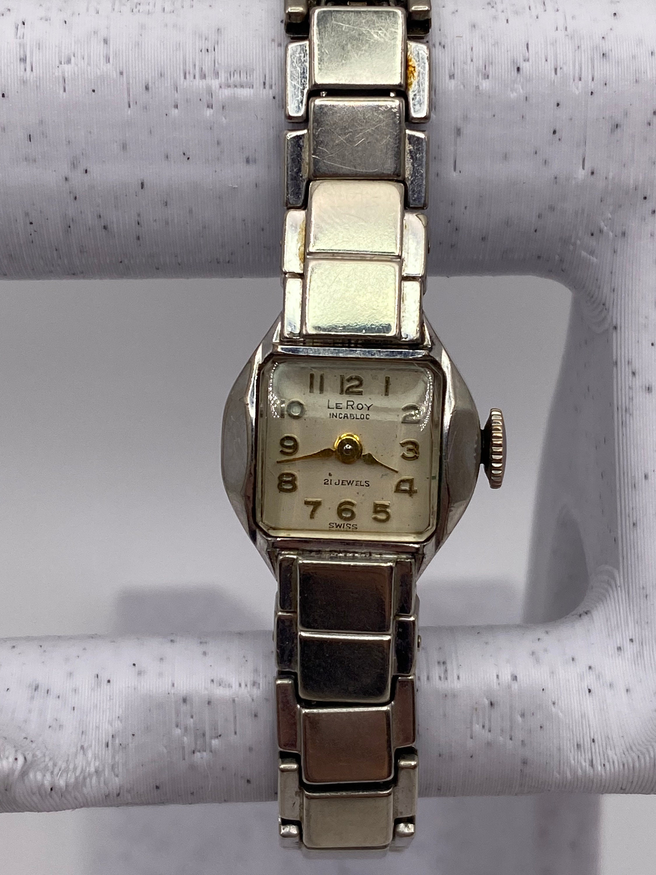 Benrus 21 jewels ladies watch online