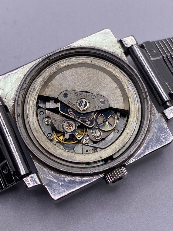 Seiko Vintage Automatique HI-BEAT 2205-0400 - Montre Femme à Restaurer - Doré/Argenté