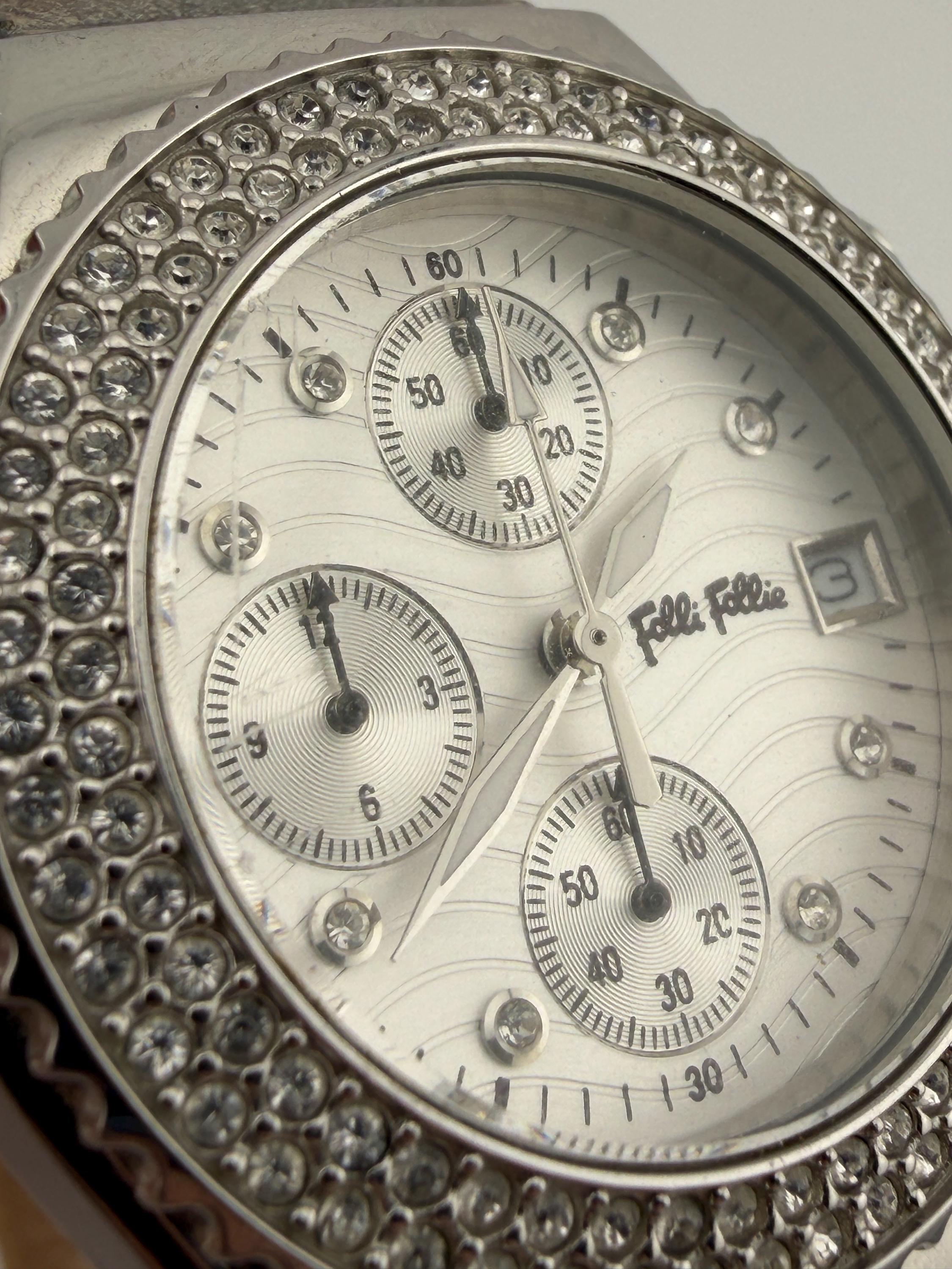 Folli Follie F212 Chronograph Watch With a Gem-set Stainless Steel 