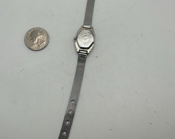 Vintage Quemex Ladies 1980s Battery Art Deco Style Silver  display picture 1