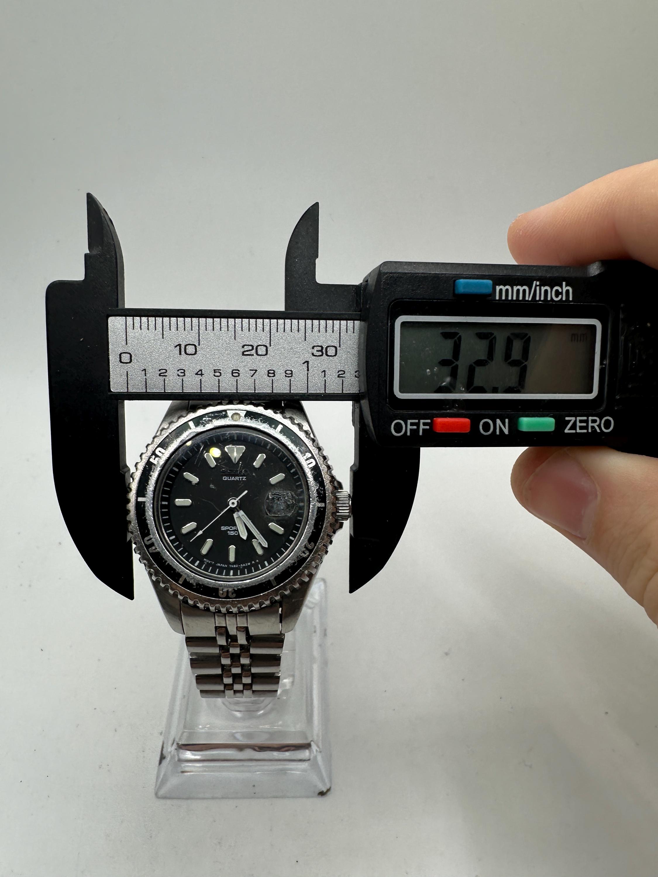 Seiko Vintage 7N82 Sports 150 Ladies Dive Watch Stainless Silver