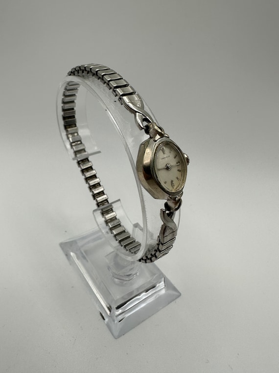 Vintage Caravelle by Bulova M9 1969 Ladies Mechanical Wind  display picture 1