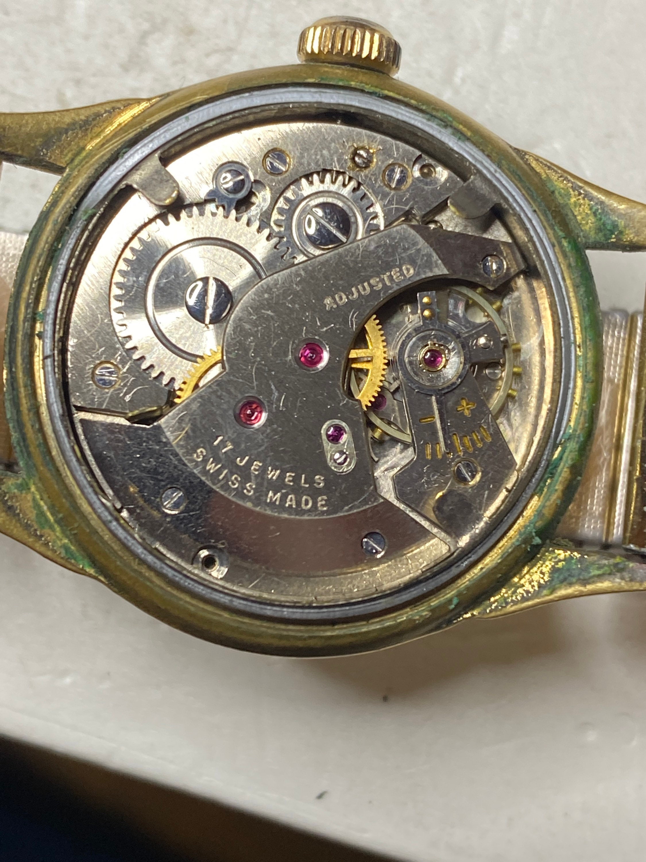 希少　ヴィンテージ　CORNELL　12Pダイヤ　腕時計　SWISS　18金張 Antique Cornell 32mm 17 Jewels Mechanical Wind Gold Tone