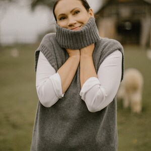 Alpaca wool vest for women, Sleeveless turtleneck sweater, Womens hand knitted vest, Sweater vest for fall and winter image 2