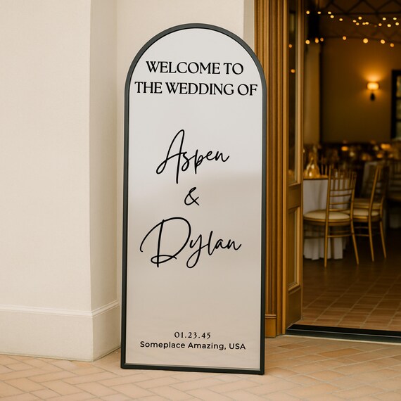 Custom Wedding Welcome Sign: Wedding Welcome Sign – Timeless Elegant Mirror Design – For Bride and Groom Ceremony