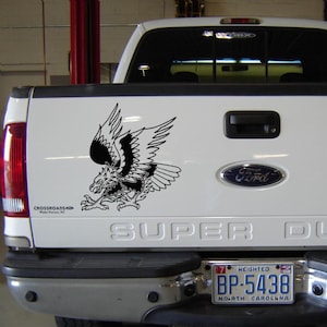 American Traditional Eagle Vinyl Decal Sticker / Eagle Sticker / Eagle window sticker / Decals for Cars / Laptop Sticker / White / Black