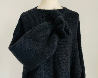 Knitted sweater BEAUTY fluffy chunky knit - black - SCHUHZWANG