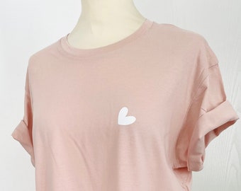 Oversized Round Neck Shirt Rosé mit Herzchen Weiß SCHUHZWANG