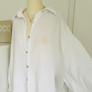 Muslin blouse LITTLE HEART oversized long black/white SCHUHZWANG image 7