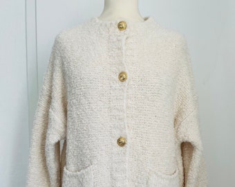 Bouclé Cardigan Creme mit golden Knöpfen XS-XL Strickjacke SCHUHZWANG