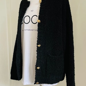 Bouclé Cardigan Schwarz mit golden Knöpfen XS-XL Strickjacke SCHUHZWANG Bild 3