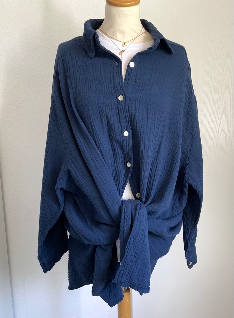 Oversized Musselinbluse XS-XXL Hemd Dunkelblau Blau schuhzwang Bild 3