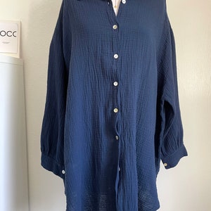 Oversized Musselinbluse XS-XXL Hemd Dunkelblau Blau schuhzwang Bild 6