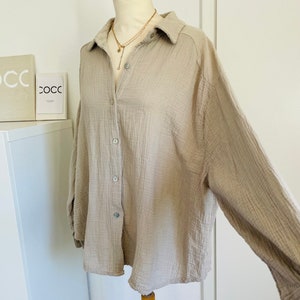 Oversized kurze Musselinbluse XS-XL Hemd Sand Beige schuhzwang Bild 4