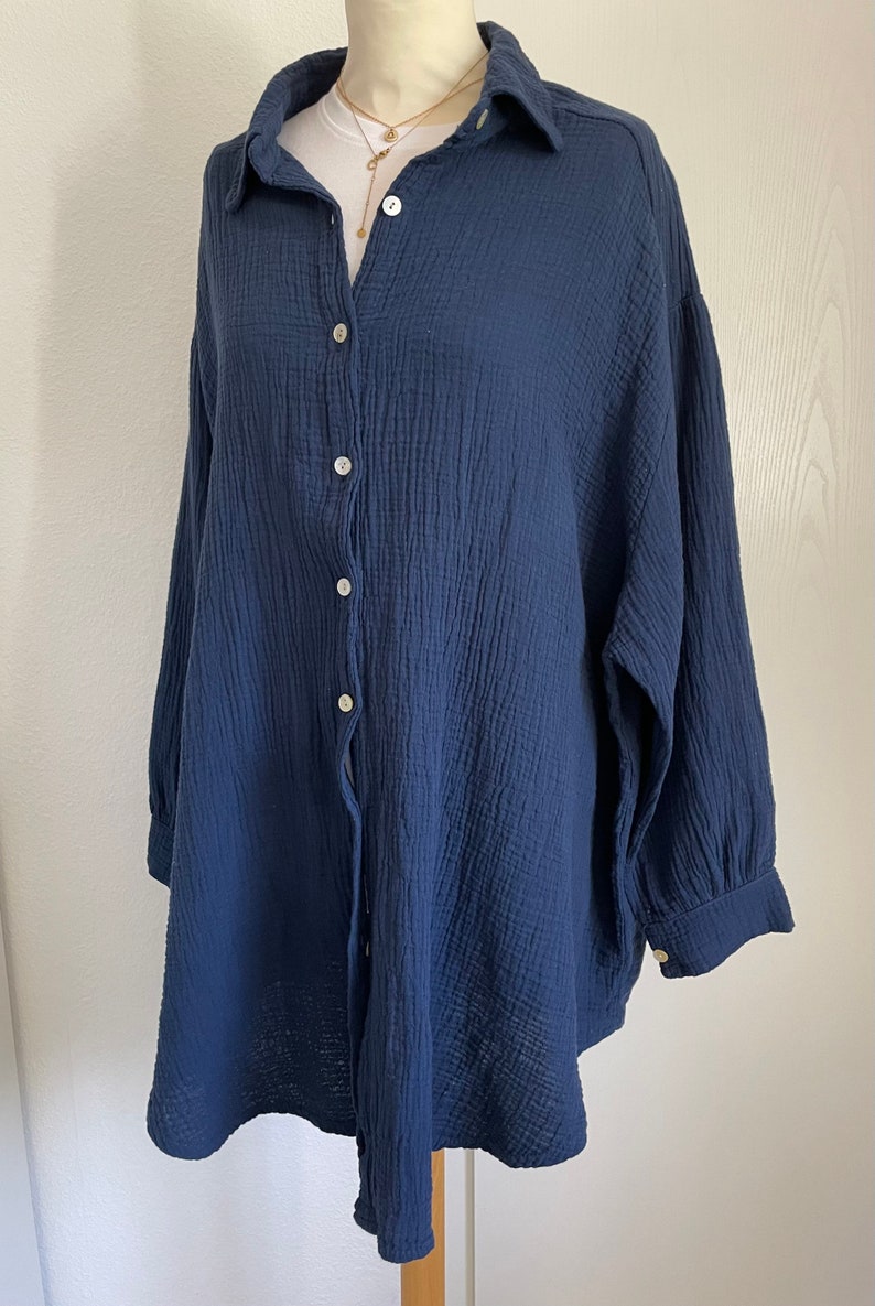 Oversized Musselinbluse XS-XXL Hemd Dunkelblau Blau schuhzwang Bild 5