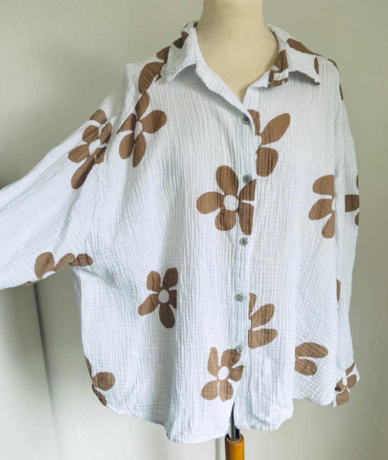 Muslin blouse Flowers classic short XS-XL white/taupe schuhzwang image 3