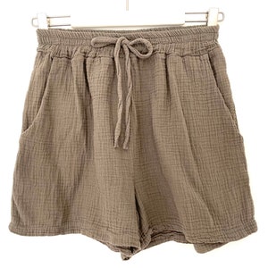 Muslin shorts various. Colors size 34-40 shorts - shoe requirement