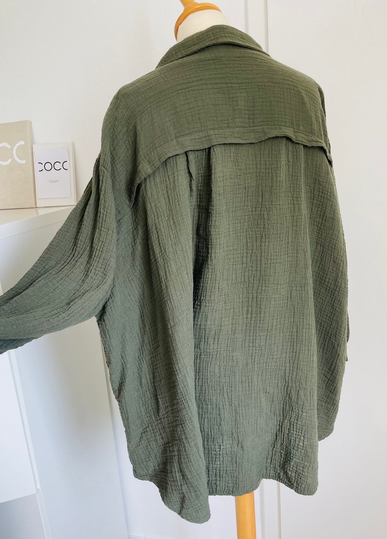 Oversized Musselinbluse XS-XXL Hemd Dunkel-Khaki Olive schuhzwang Bild 1