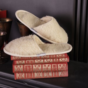 Slippers Slippers Christmas Natural Wool Warm Comfortable Handmade Easter Gifts Valentine's Day Valentines day image 4