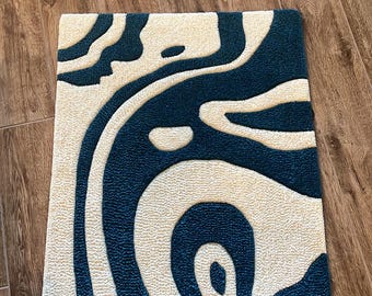 Handmade Off-White and Teal Swirl Rug – Elegant Area Rug with Unique Design, Perfect for Modern and Coastal Décor