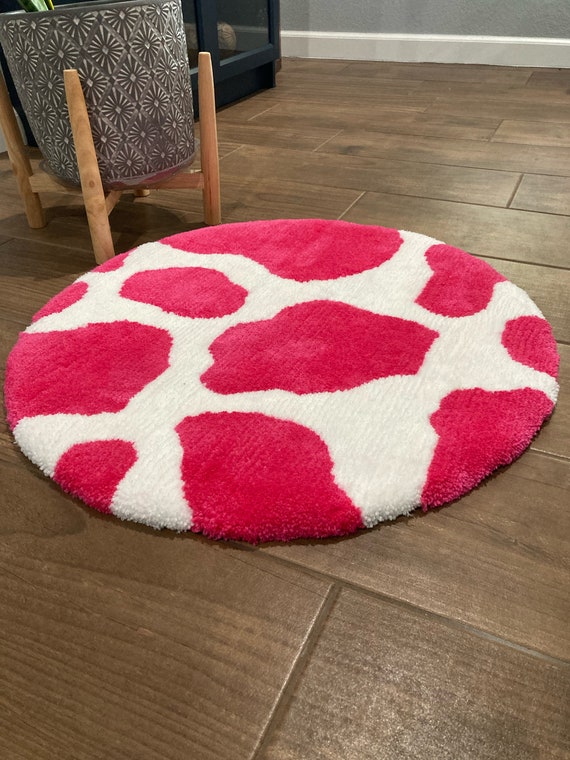 PINK COW Tufted Rug Fiber Arts Art & Collectibles