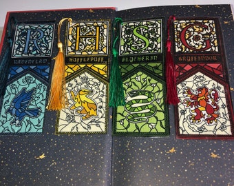 Wizard house bookmarks || Accio Artt