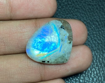 100% Natural ~ Blue Fire Rainbow Moonstone Cabochon Size - 25x21x5.50 Mm. Beautiful Heart Shape Loose Gemstone For Making All Jewelry.!!