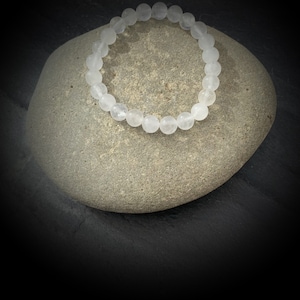 White Quartz Natural Gemstone Round Bead Stretch Bracelet