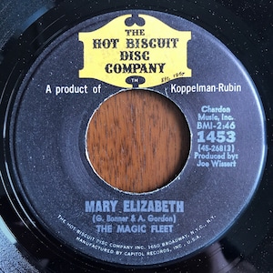 Magic Fleet Mary Elizabeth / So Is Our Song 7” 45 RPM Vinyl Record VG+