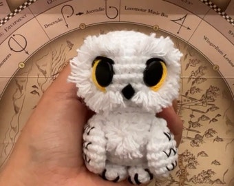 Famous magician's owl, magic, Spanish Amigurumi pdf pattern (pdf file)