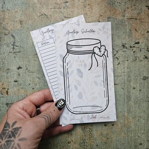 Debt Tracker, Become Debt Free, fits in A6 envelope, Savings Challenge
