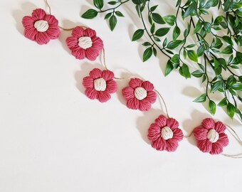 Crochet Puff stitch flower garland | nursery decor | bedroom decor | baby gift | new home gift | ready to ship | raspberry
