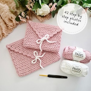Crochet book sleeve pattern kindle sleeve crochet pattern envelope style book cover with bow fastening love letter design pretty crochet
