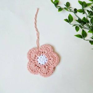 6 in 1 crochet flower pattern, pdf download, crochet pouch, coaster, pin cushion, garland, decoration and applique. zdjęcie 3