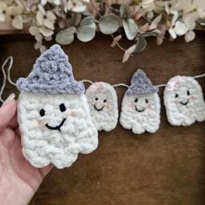 Small ghost crochet pattern quick and easy ghost works with any yarn and hook make halloween garlands keychains bookmarks and appliques image 10