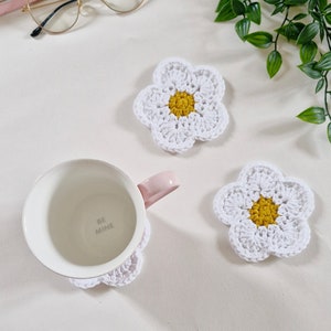 6 in 1 crochet flower pattern, pdf download, crochet pouch, coaster, pin cushion, garland, decoration and applique. zdjęcie 8