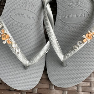 Original HAVAIANAS Flip Flops Women Slim with Flower Crystal and Personalized Charm