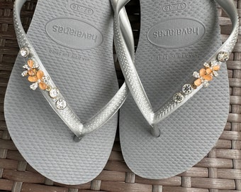 Original HAVAIANAS Flip Flops Women Slim with Flower Crystal and Personalized Charm