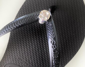 Chanclas HAVAIANAS originales para mujer, finas, con calavera plateada o dorada y dije personalizado