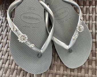 Chanclas HAVAIANAS Originales Mujer Slim con Flor y Cristal y Charm Personalizado