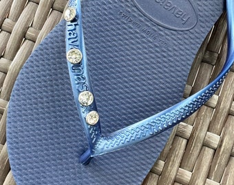 Original HAVAIANAS Flip Flops Women Slim with 4 Crystals and Personalized Charm