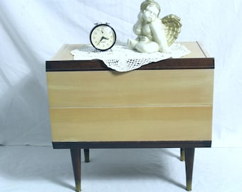 Vintage Kommode Nachttisch Nachtkästchen 50er Jahre braun Shabby Chic