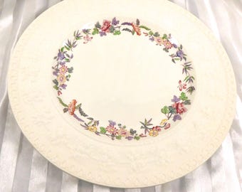 Wedgwood serveerschaal met opstaande details in het Oosten # 27089