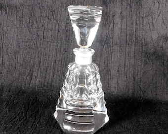 Flacone di profumo in cristallo tagliato con dettagli scanalati # 26244