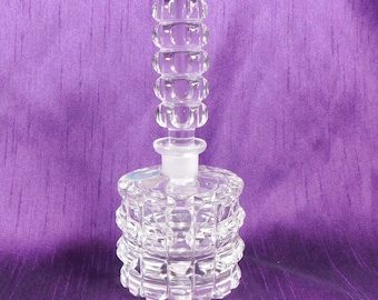 ハンドメイド　クリスタル　カットガラス　香水入れ ハンドメイド クリスタル カットガラス 香水入れ ハンドメイド