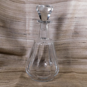 Baccarat Cut Crystal Decanter in Tallyrand # 25087