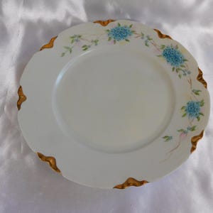 Thomas Set of Four White Dinner Plates with Blue Flowers # 23588