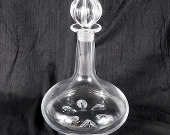 Decantador Orrefors firmado con forma de barco n.° 27381