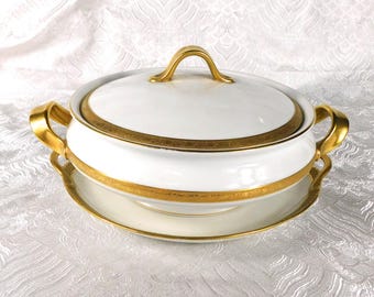 Cazuela Royal Bayreuth blanca con tapa y plato o bandeja inferior n.° 27428
