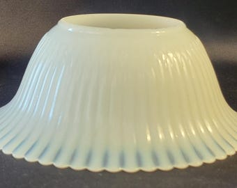 Vetro Macbeth vintage degli anni '30, risalente al periodo della Grande Depressione, prodotto dalla Evans Glass Company.